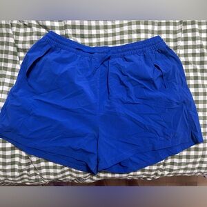 Outdoor Voices “Doing Things 2.5 Shorts”